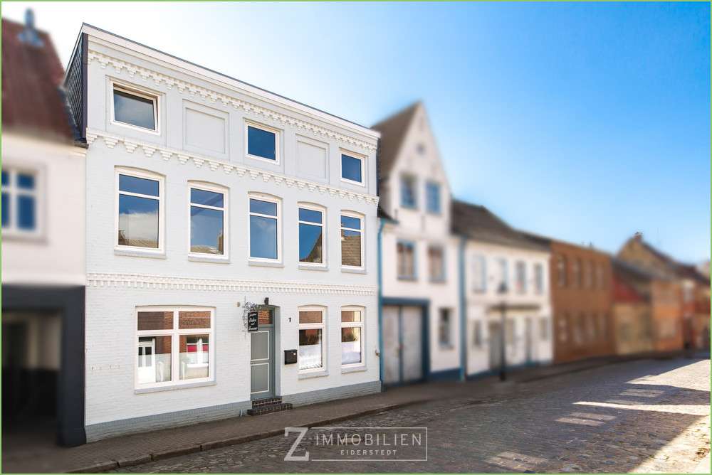Thumbnail-Haus zum Kaufen in Friedrichstadt 595.000,00 € 206 m²