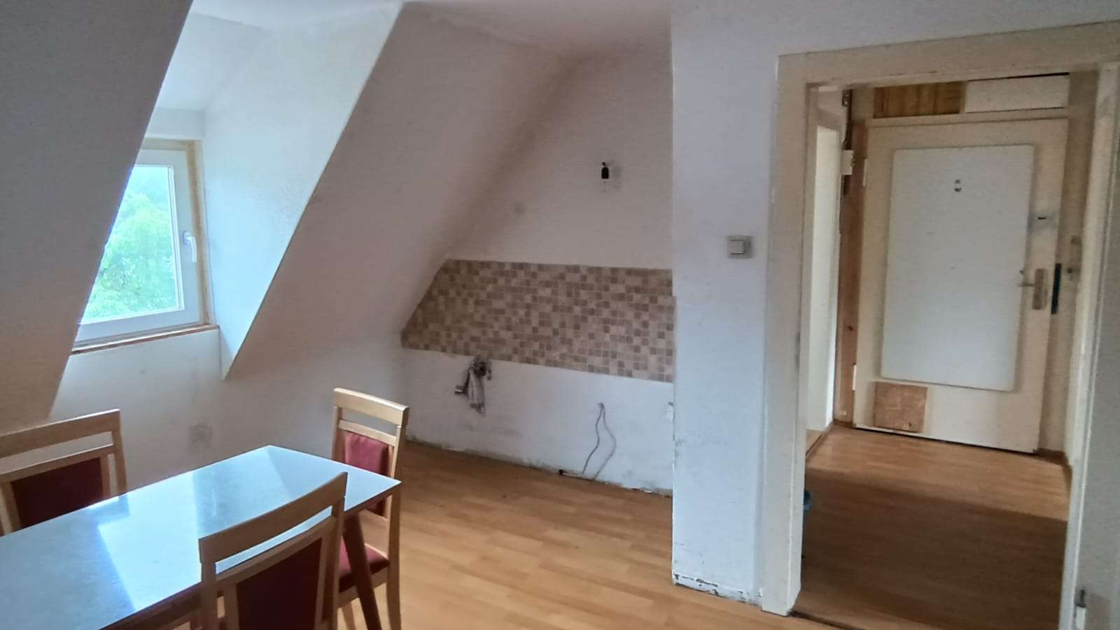 Thumbnail-Wohnung zum Mieten in Rödental 290,00 € 40.59 m²