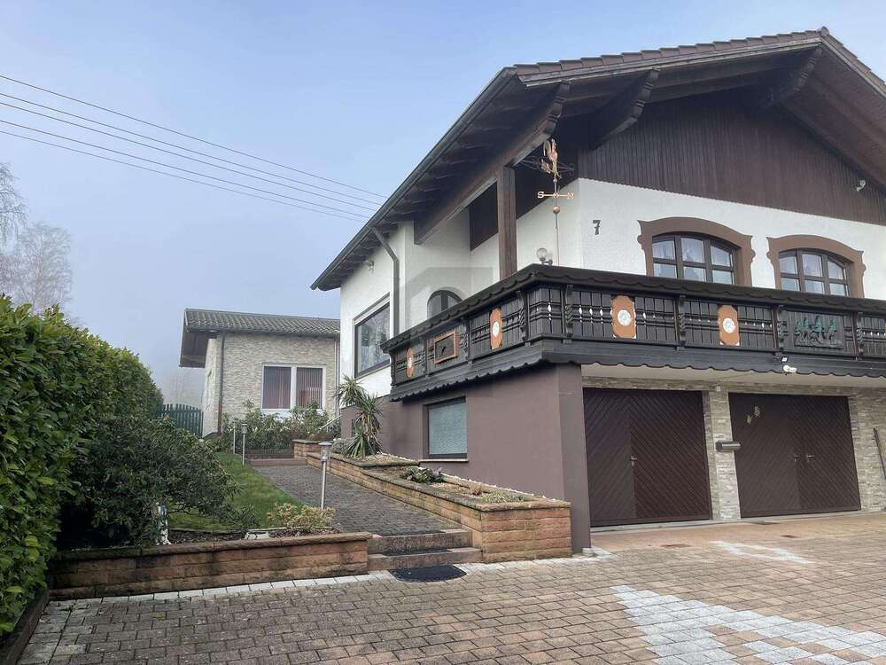 Thumbnail-Haus zum Kaufen in Weiskirchen 525.000,00 € 270 m²