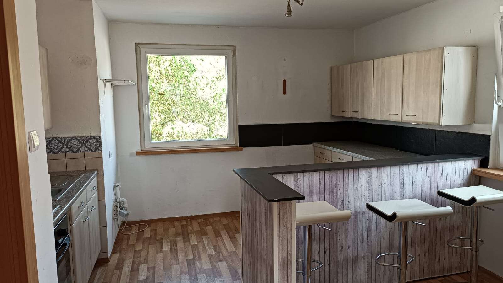 Thumbnail-Wohnung zum Mieten in Rödental 300,00 € 47.46 m²