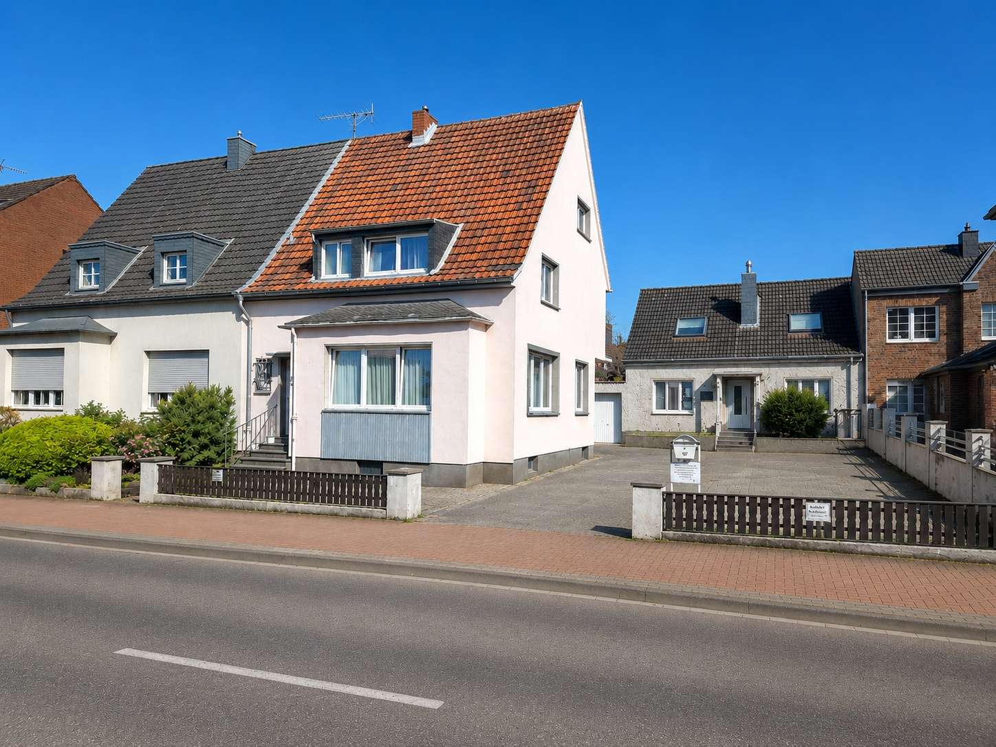 Thumbnail-Haus zum Kaufen in Euskirchen 349.000,00 € 140 m²