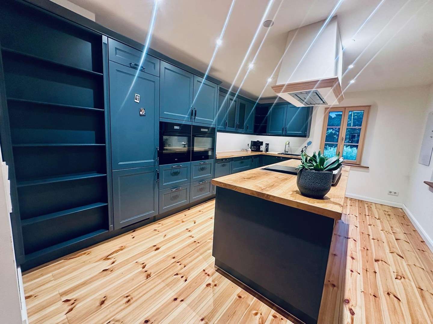 Thumbnail-Haus zum Kaufen in Glauchau Niederlungwitz 499.000,00 € 260 m²