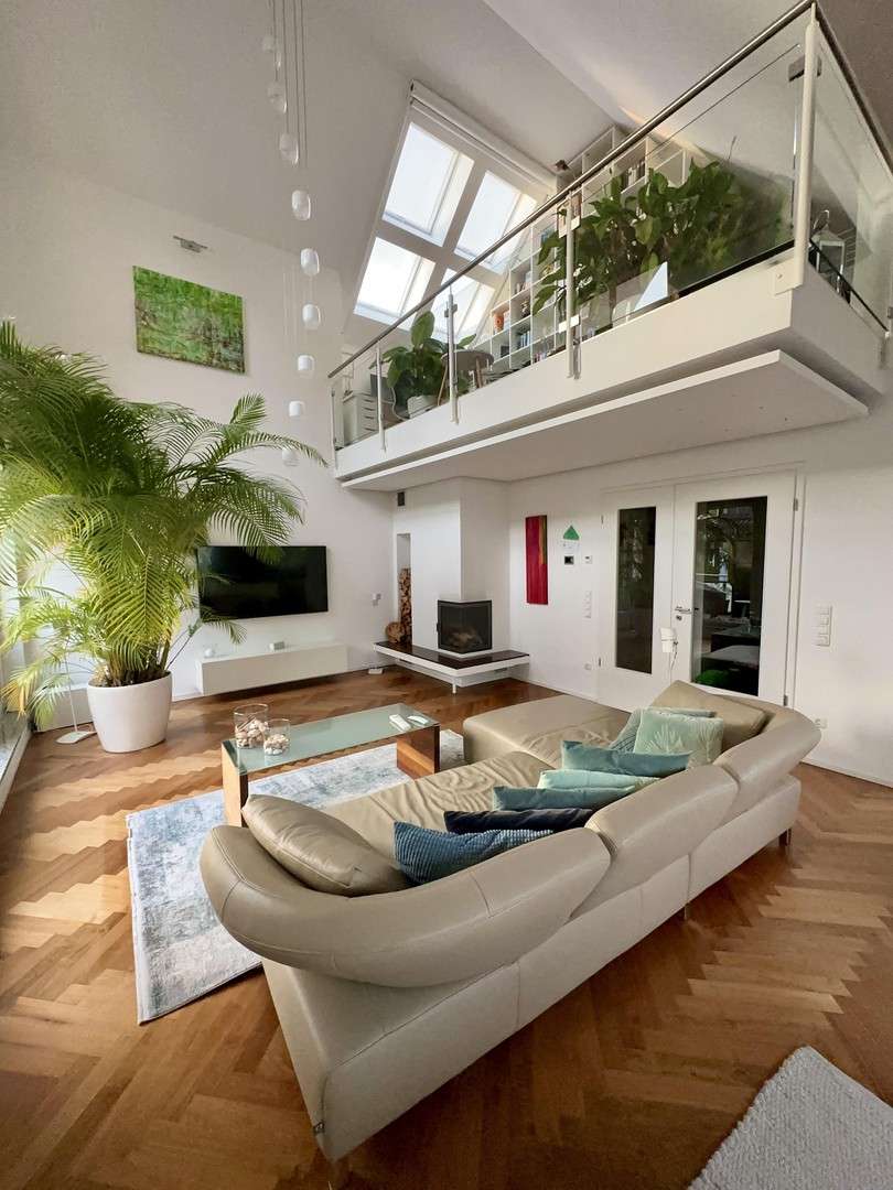 Thumbnail-Wohnung zum Kaufen in München 1.395.000,00 € 174 m²