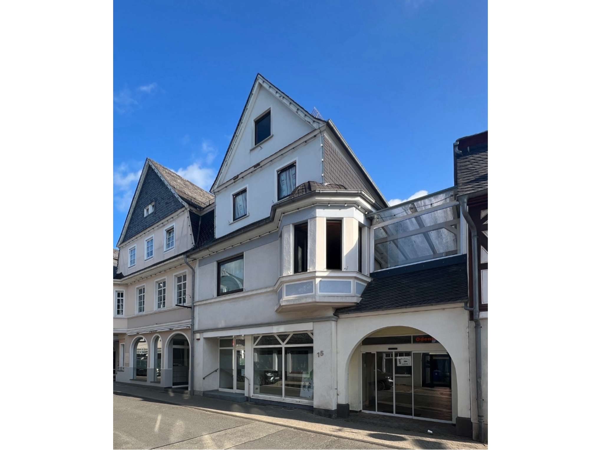 Thumbnail-Haus zum Kaufen in Kastellaun 398.000,00 € 270 m²