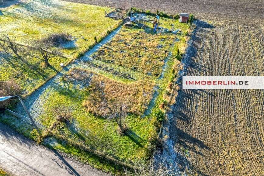 Thumbnail-Grundstück zu verkaufen in Kremmen 160.000,00 € 996 m²