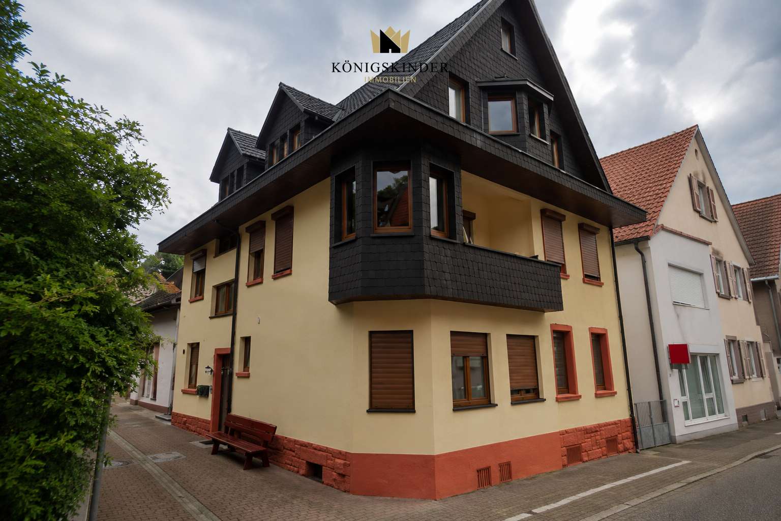 Thumbnail-Haus zum Kaufen in Oppenau 320.000,00 € 262 m²