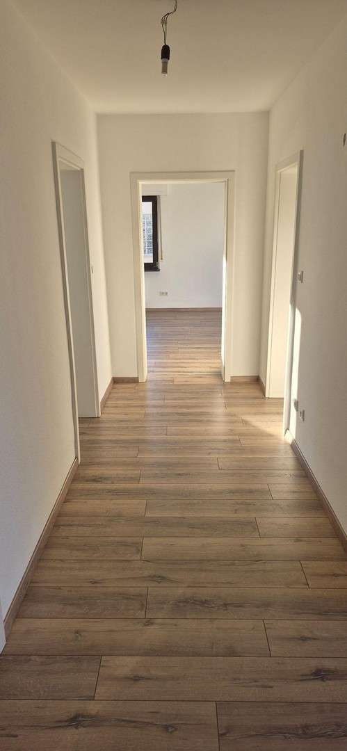 Thumbnail-Wohnung zum Mieten in Dreieich 1.300,00 € 116 m²