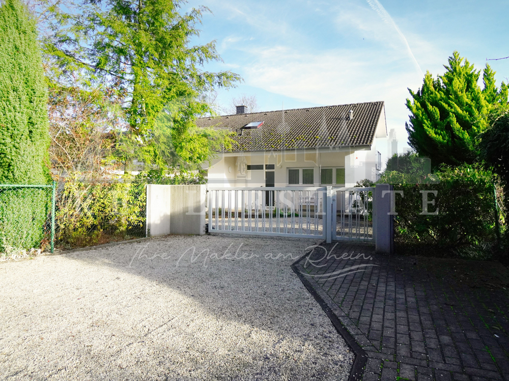 Thumbnail-Haus zum Kaufen in Königswinter 849.999,00 € 207 m²