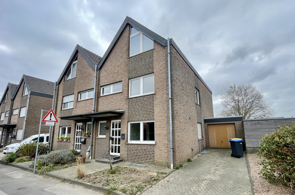 Thumbnail-Haus zum Kaufen in Heinsberg 269.900,00 € 154.28 m²