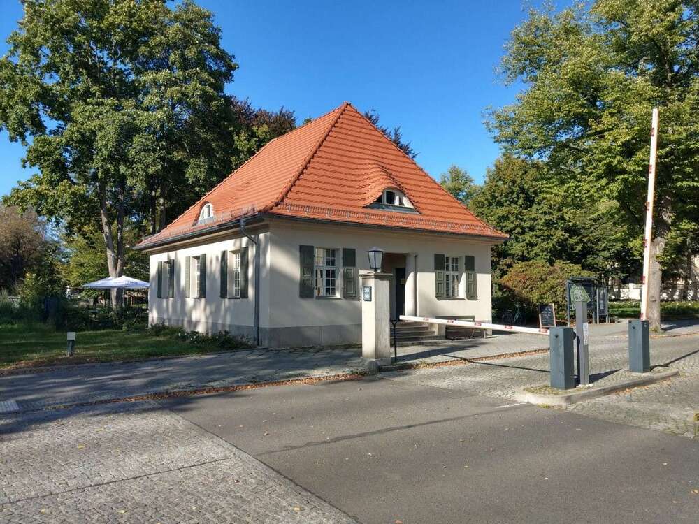 Thumbnail-Büro in Buch 1.320,00 € 66 m²