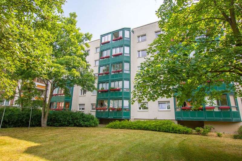 Thumbnail-Wohnung zum Mieten in Halle (Saale) 302,00 € 57.68 m²