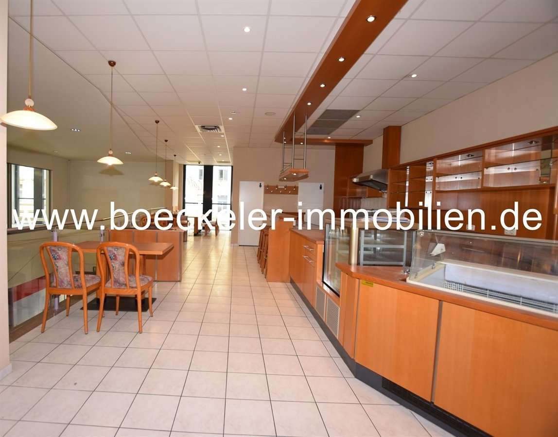 Thumbnail-Einzelhandel in Naumburg 500,00 € 100 m²
