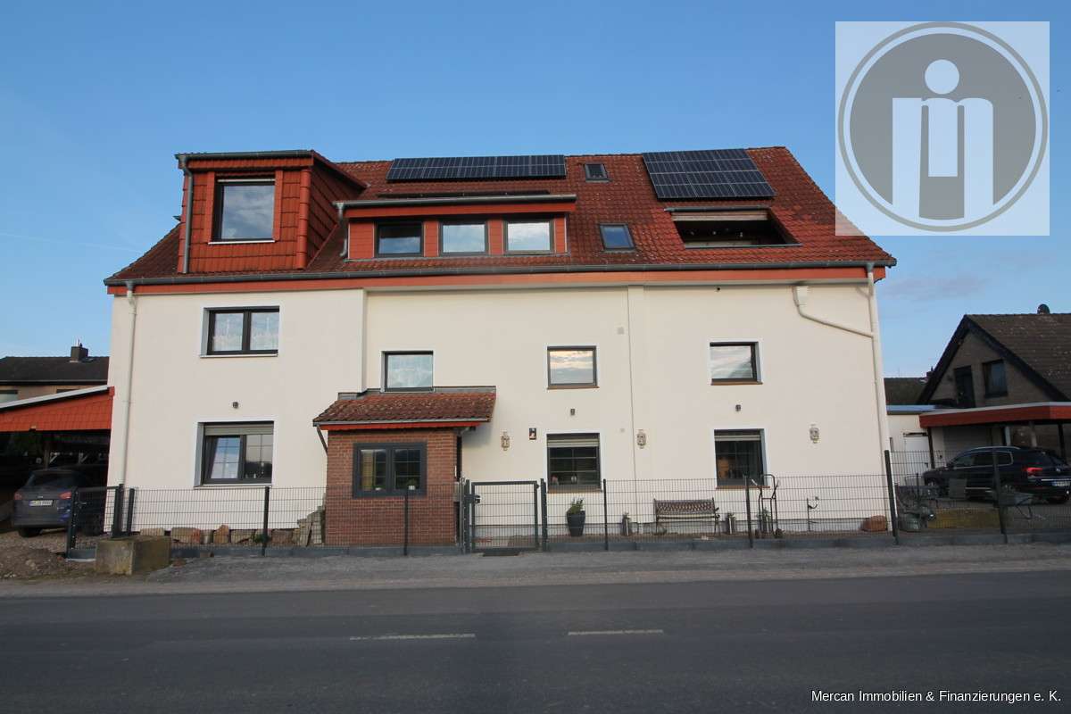 Thumbnail-Haus zum Kaufen in Barsinghausen Eckerde 639.000,00 € 488.2 m²