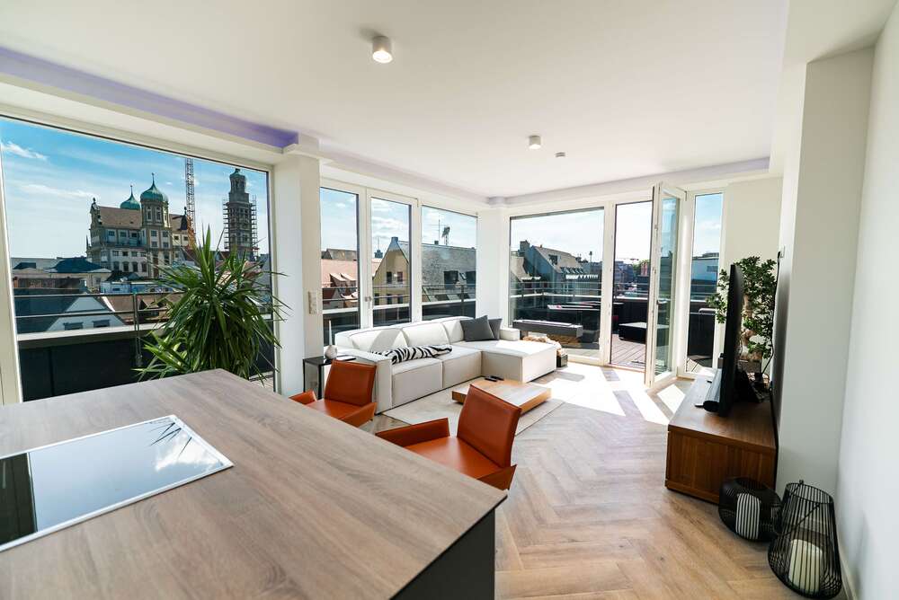 Thumbnail-Wohnung zum Mieten in Augsburg 2.107,14 € 95.93 m²