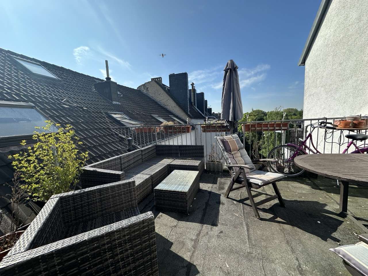 Thumbnail-Wohnung zum Kaufen in Düsseldorf 145.000,00 € 54.17 m²