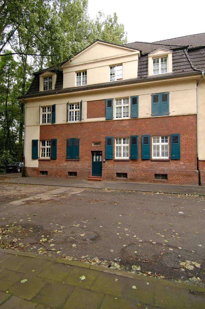 Thumbnail-Wohnung zum Mieten in Duisburg 539,79 € 105.51 m²