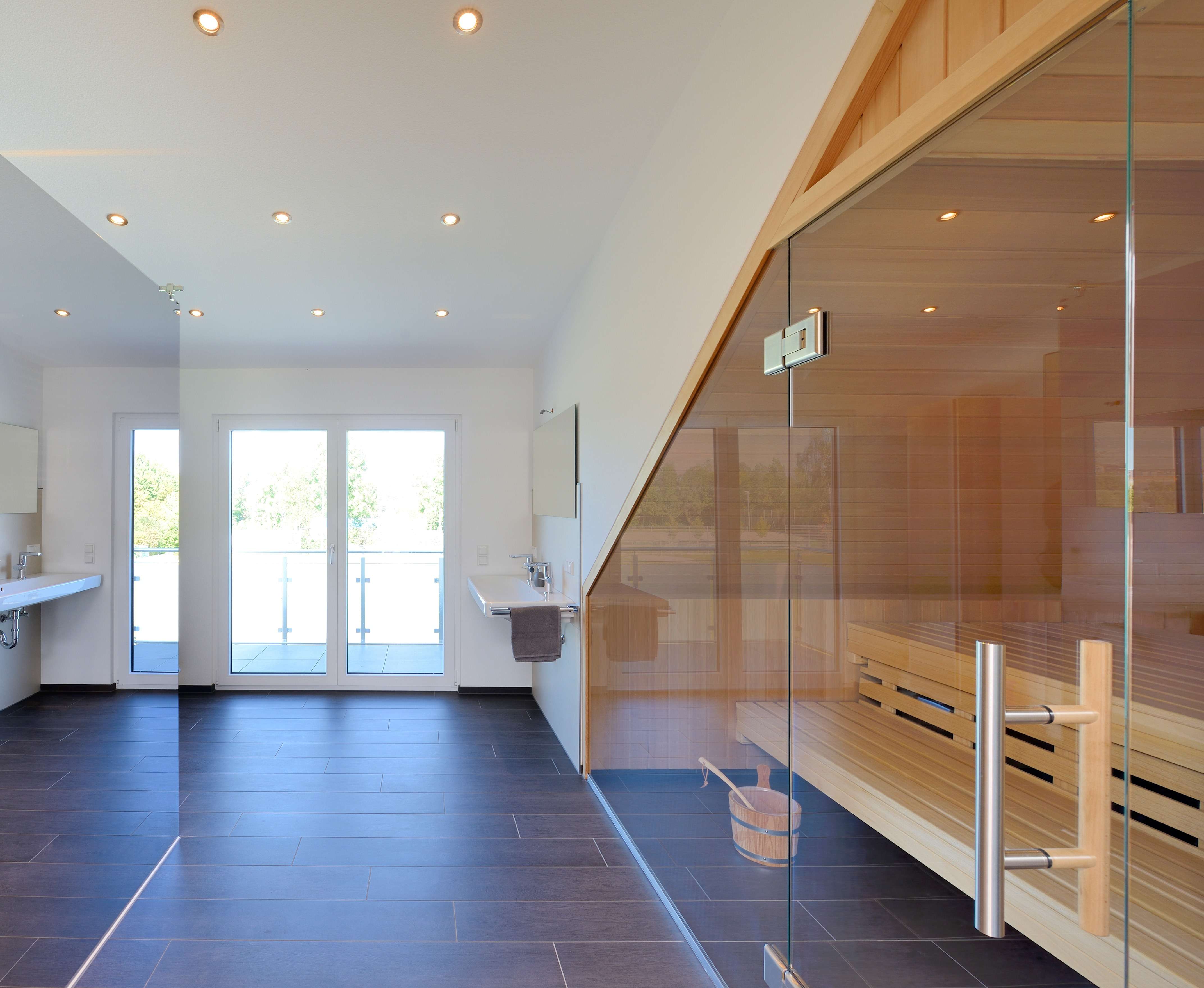 Thumbnail-Haus zum Kaufen in Erding 1.550.000,00 € 304.88 m²