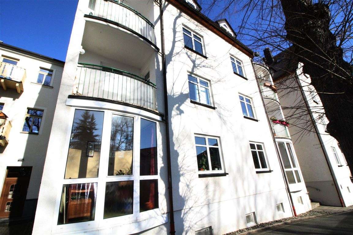 Thumbnail-Wohnung zum Mieten in Plauen 190,00 € 29.42 m²