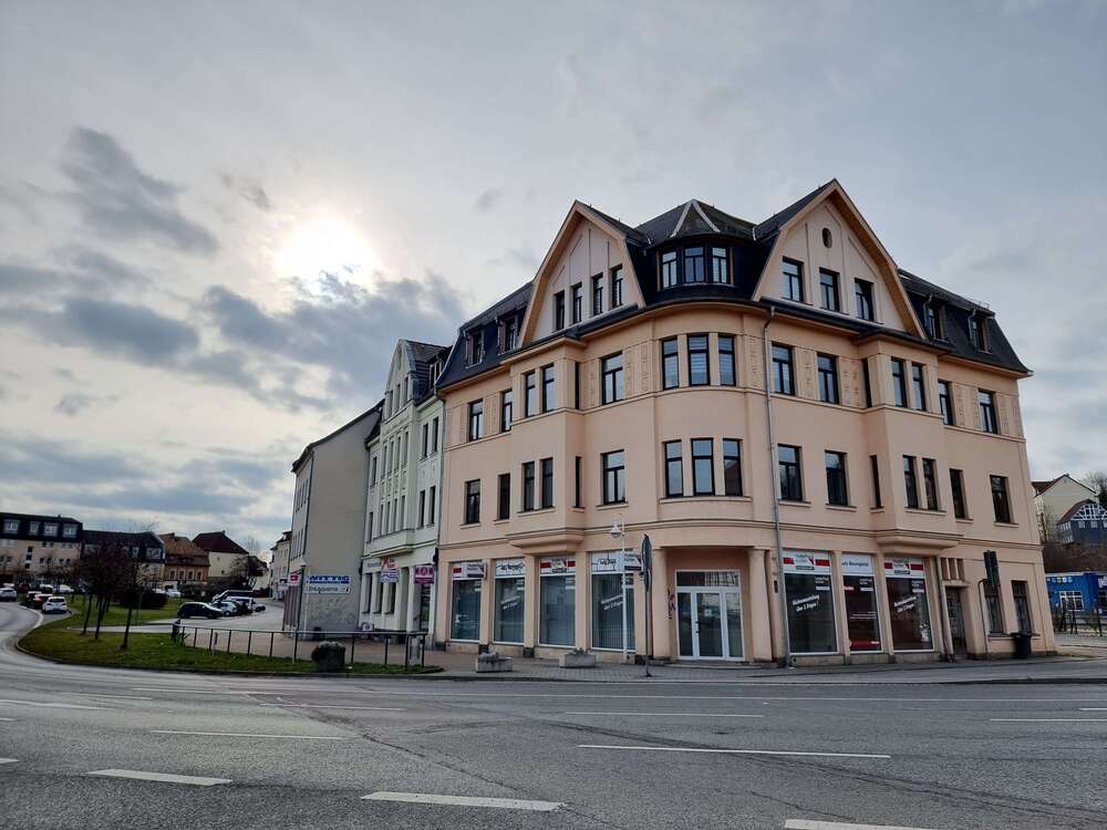 Thumbnail-Wohnung zum Mieten in Werdau 396,00 € 66 m²