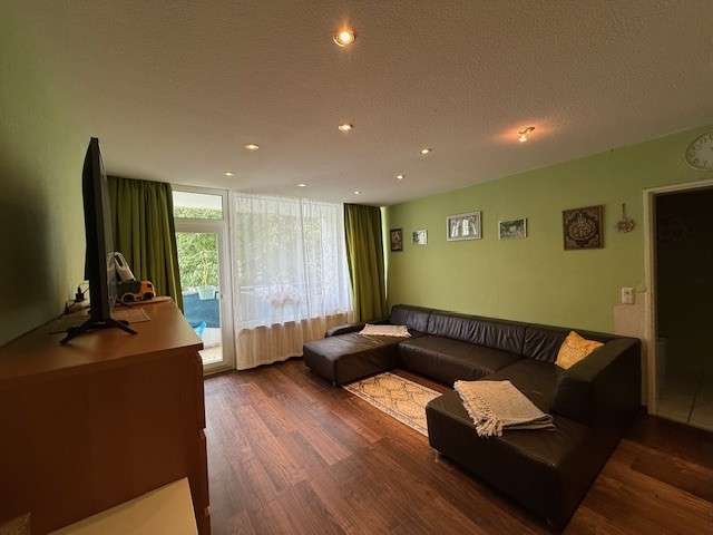 Thumbnail-Wohnung zum Kaufen in Velbert 129.000,00 € 74.24 m²