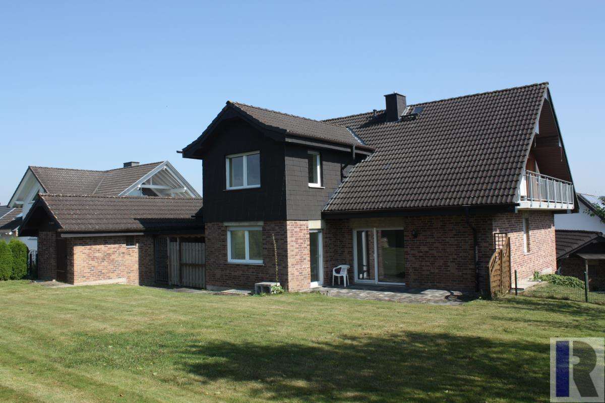 Thumbnail-Haus zum Kaufen in Roßbach , Westerw 375.000,00 € 230 m²