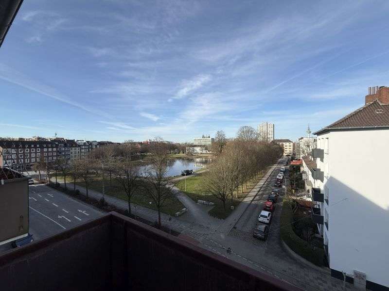 Thumbnail-Wohnung zum Mieten in Bremerhaven 650,00 € 81 m²