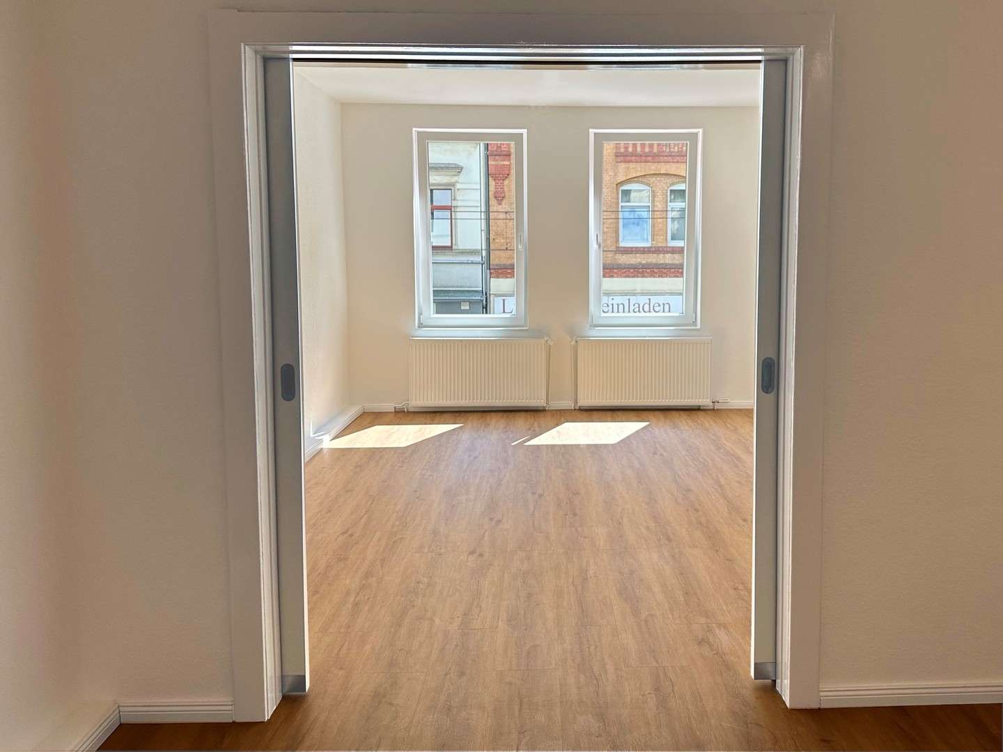 Thumbnail-Wohnung zum Mieten in Hannover 1.350,00 € 100 m²