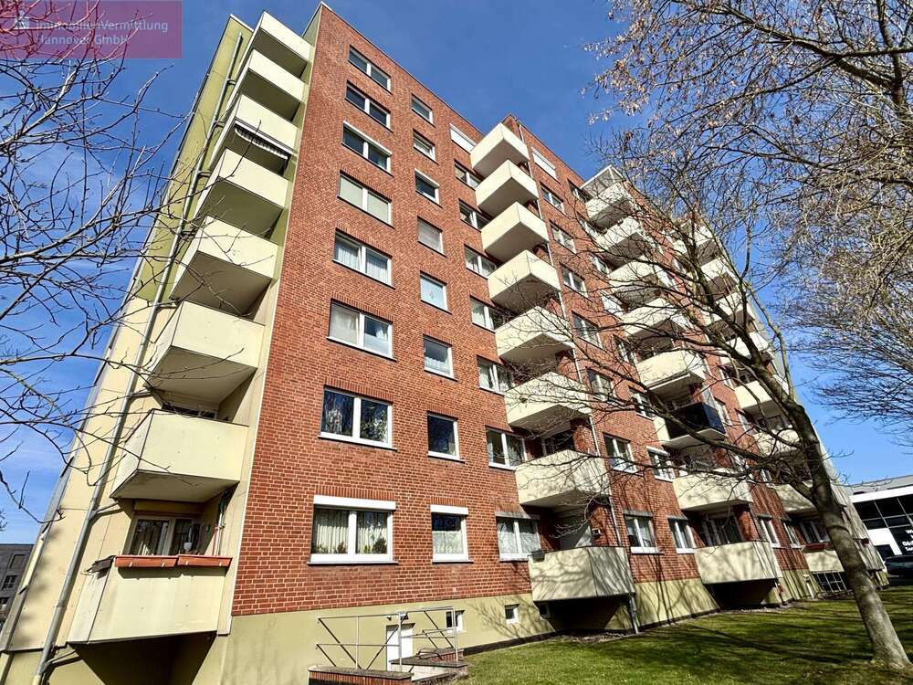 Thumbnail-Wohnung zum Kaufen in Laatzen 146.000,00 € 59.5 m²