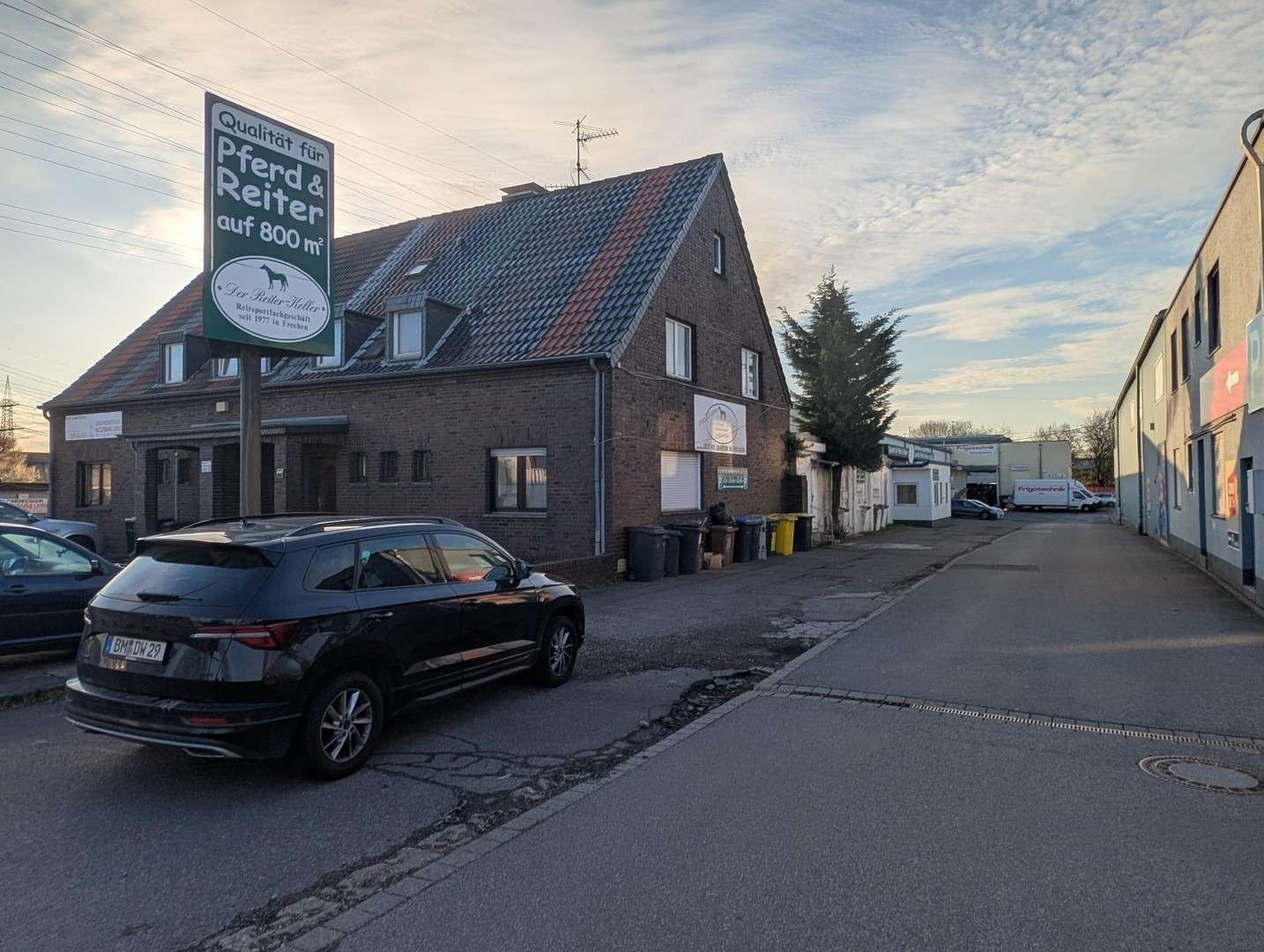 Thumbnail-Haus zum Kaufen in Frechen 660.000,00 € 220 m²