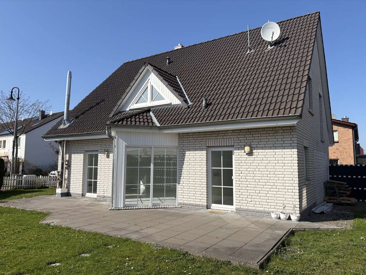 Thumbnail-Haus zum Kaufen in Neustadt am Rübenberge 490.000,00 € 160 m²