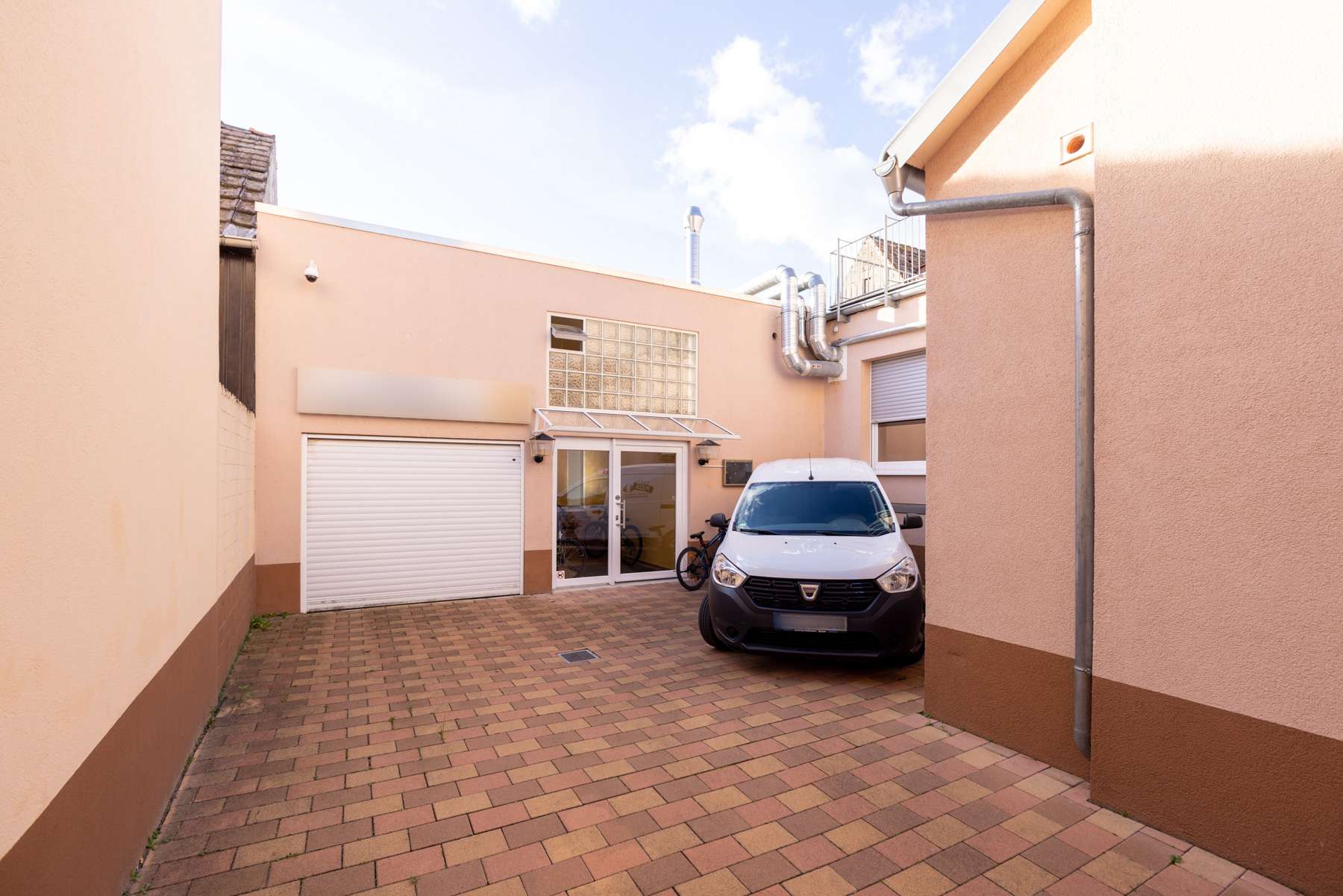 Thumbnail-Haus zum Kaufen in Böhl-Iggelheim 545.000,00 € 345 m²