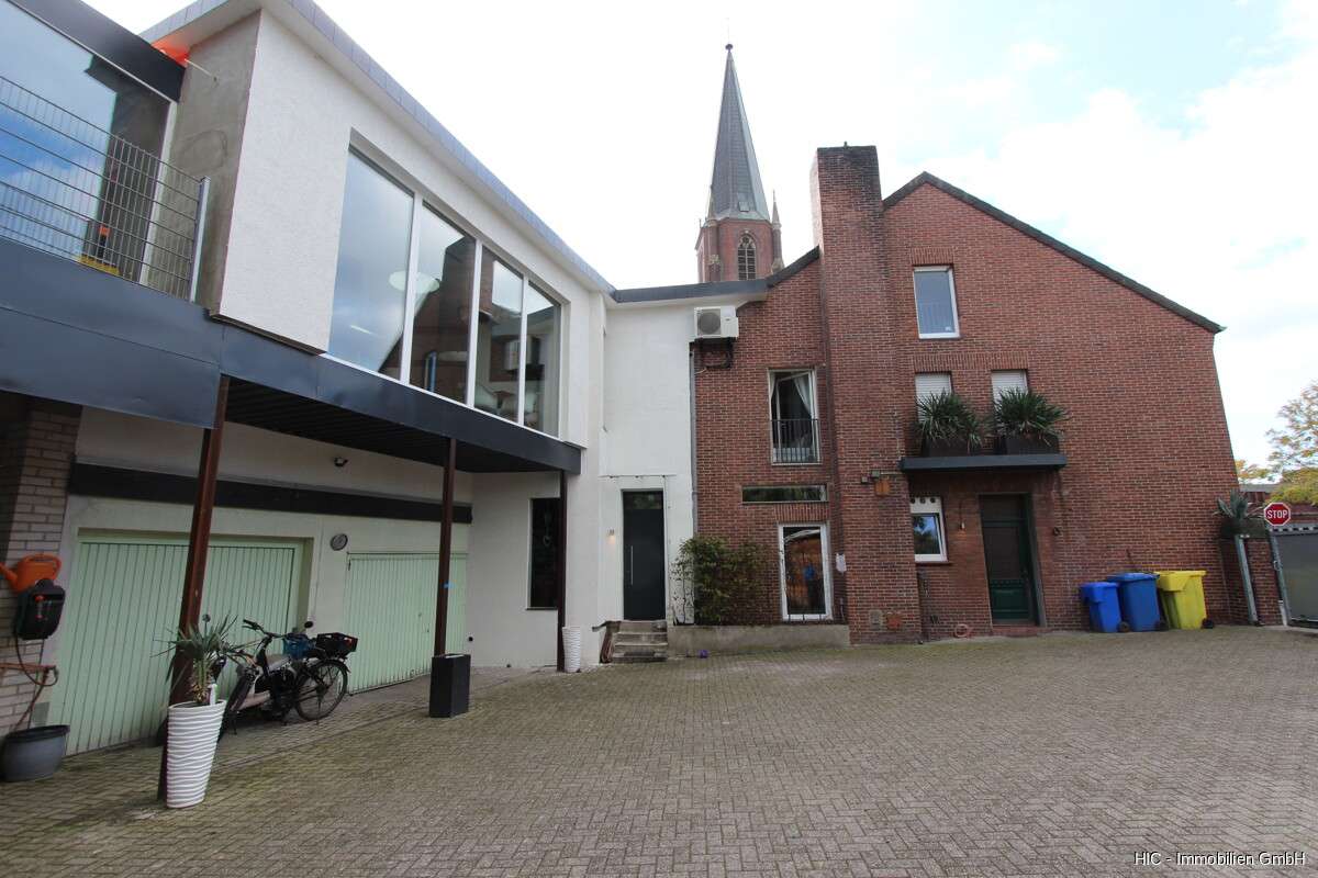 Thumbnail-Haus zum Kaufen in Nettetal 985.000,00 € 485 m²