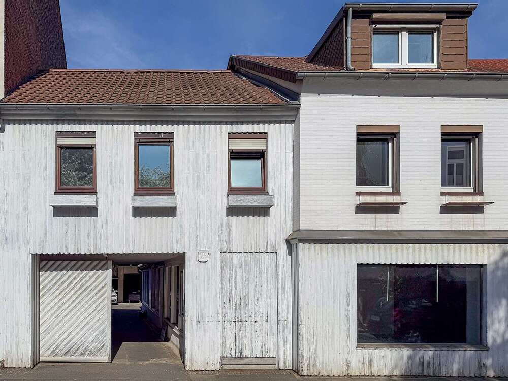 Thumbnail-Haus zum Kaufen in Bonn 699.000,00 € 289 m²