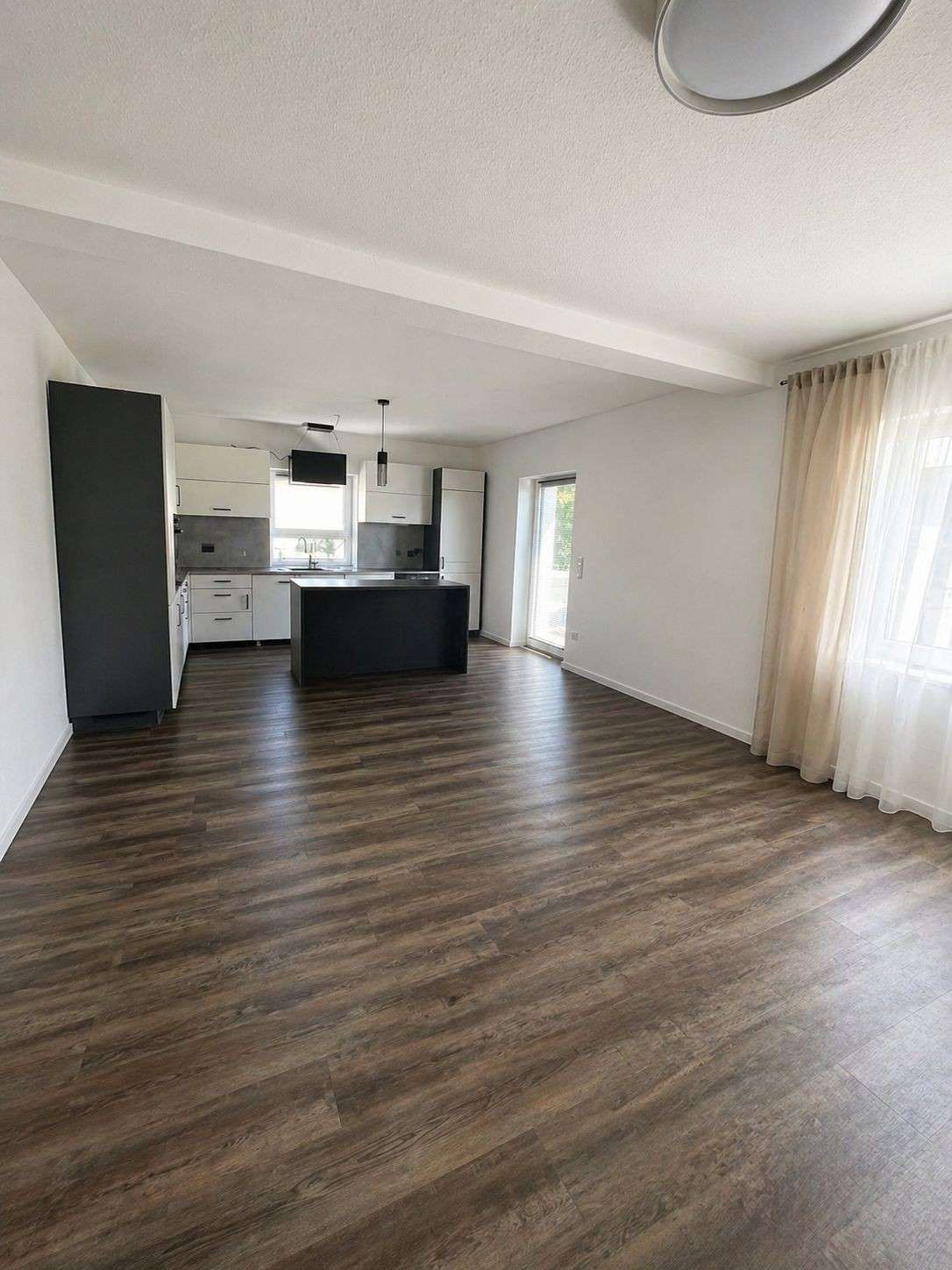 Thumbnail-Wohnung zum Mieten in Einhausen 1.630,00 € 130 m²