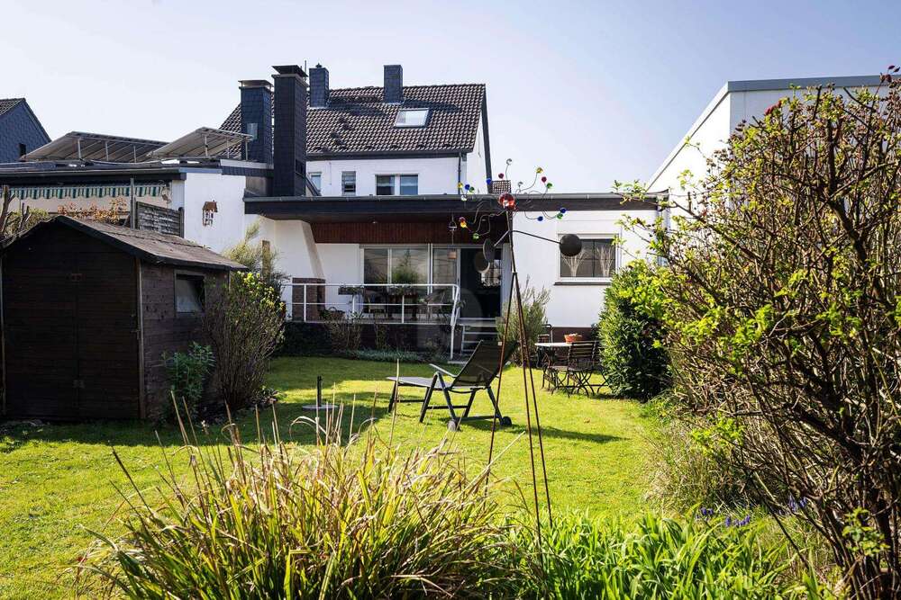 Thumbnail-Haus zum Kaufen in Duisburg 475.000,00 € 160 m²