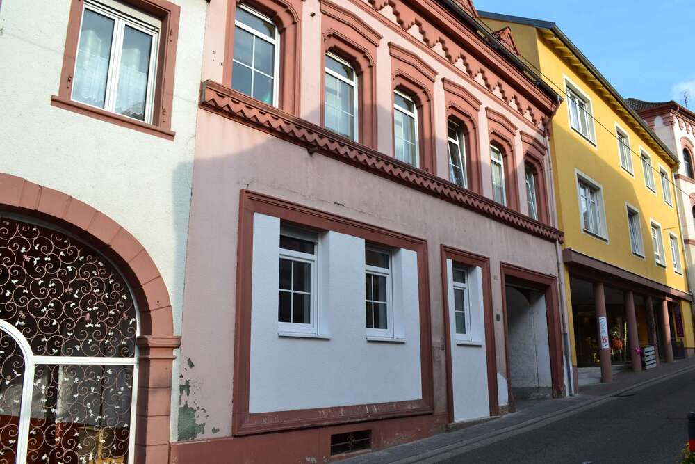 Thumbnail-Wohnung zum Mieten in Edenkoben 450,00 € 29 m²