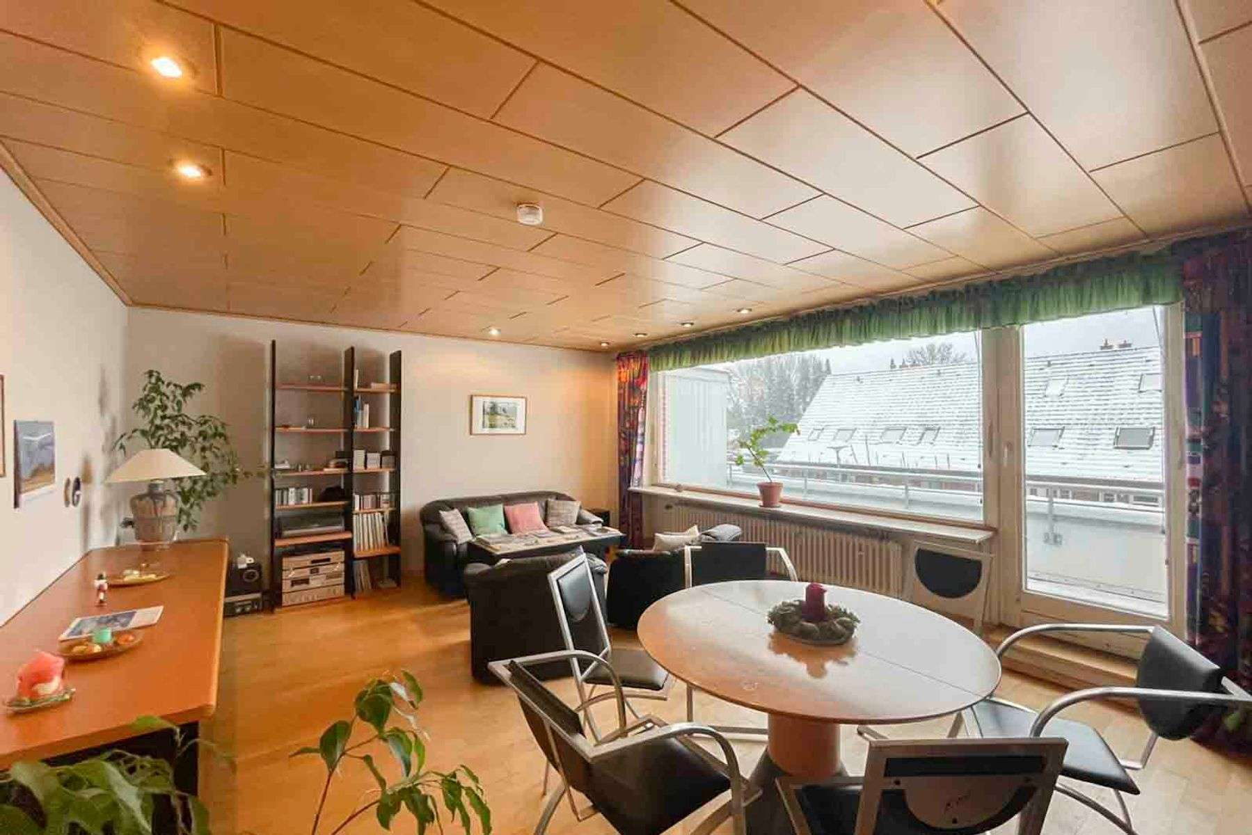 Thumbnail-Wohnung zum Kaufen in Lübeck 189.000,00 € 77.18 m²