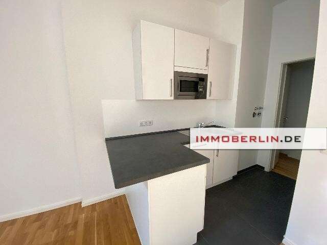 Thumbnail-Wohnung zum Kaufen in Johannisthal 299.000,00 € 54 m²