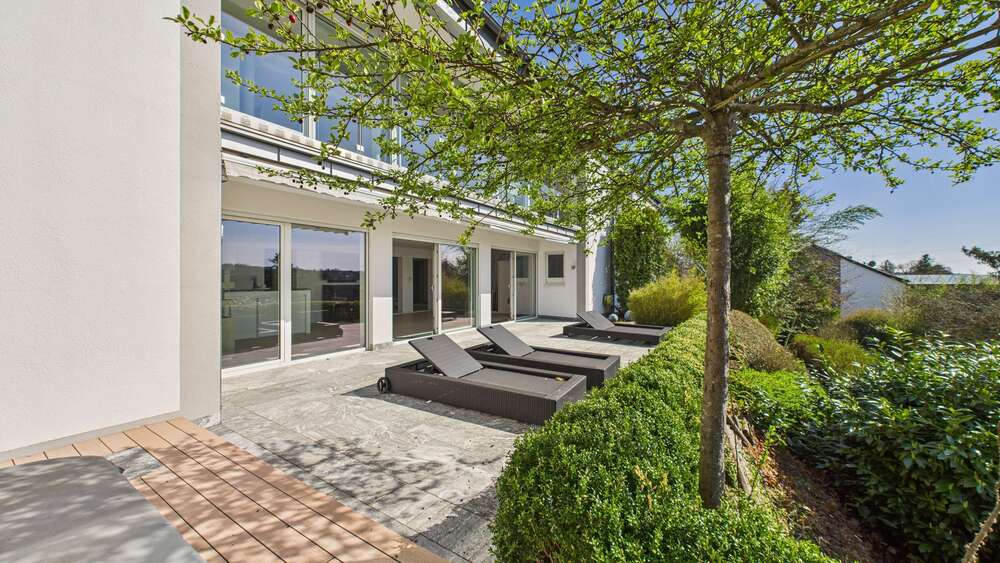 Thumbnail-Haus zum Kaufen in Neusäß 1.750.000,00 € 381.29 m²