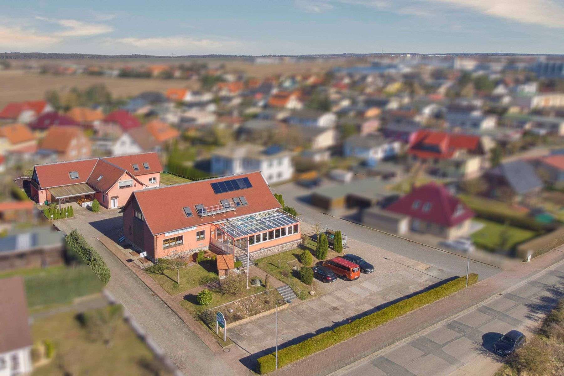 Thumbnail-Haus zum Kaufen in Waren (Müritz) 1.125.000,00 € 292.16 m²