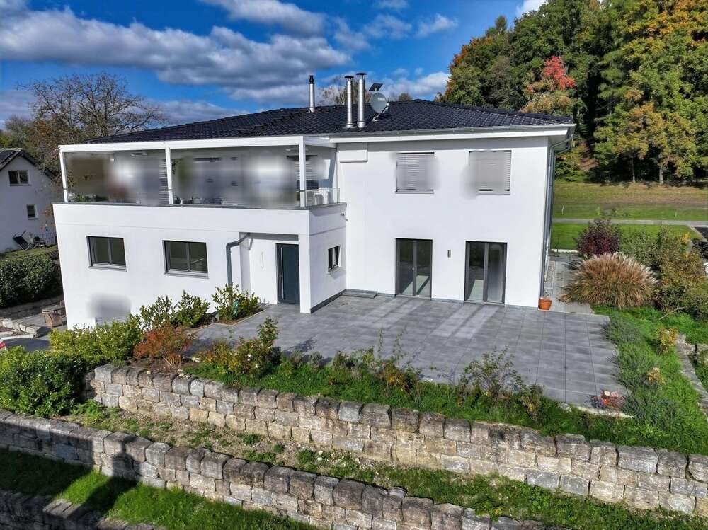 Thumbnail-Wohnung zum Kaufen in Uhldingen-Mühlhofen 985.000,00 € 182 m²