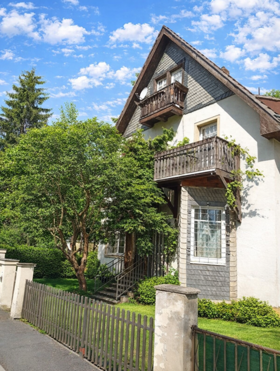 Thumbnail-Haus zum Kaufen in Dresden Leubnitz 369.999,00 € 140 m²