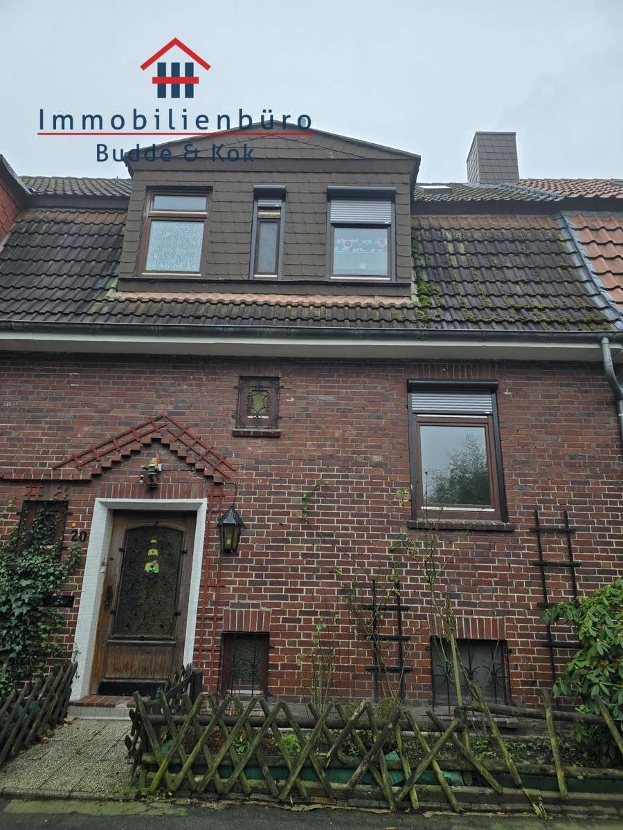 Thumbnail-Haus zum Kaufen in Wilhelmshaven 109.000,00 € 90 m²