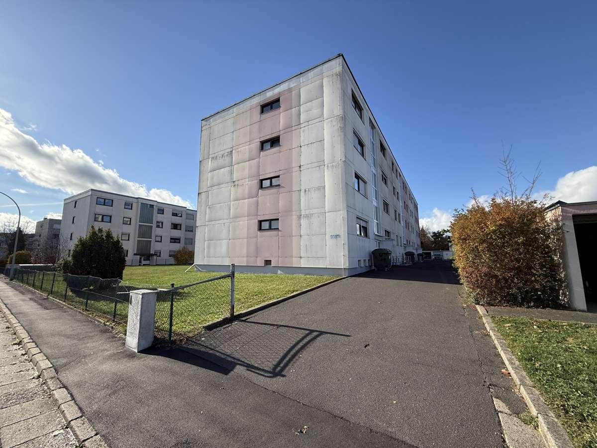 Thumbnail-Wohnung zum Kaufen in Mitterteich 50.000,00 € 57.3 m²