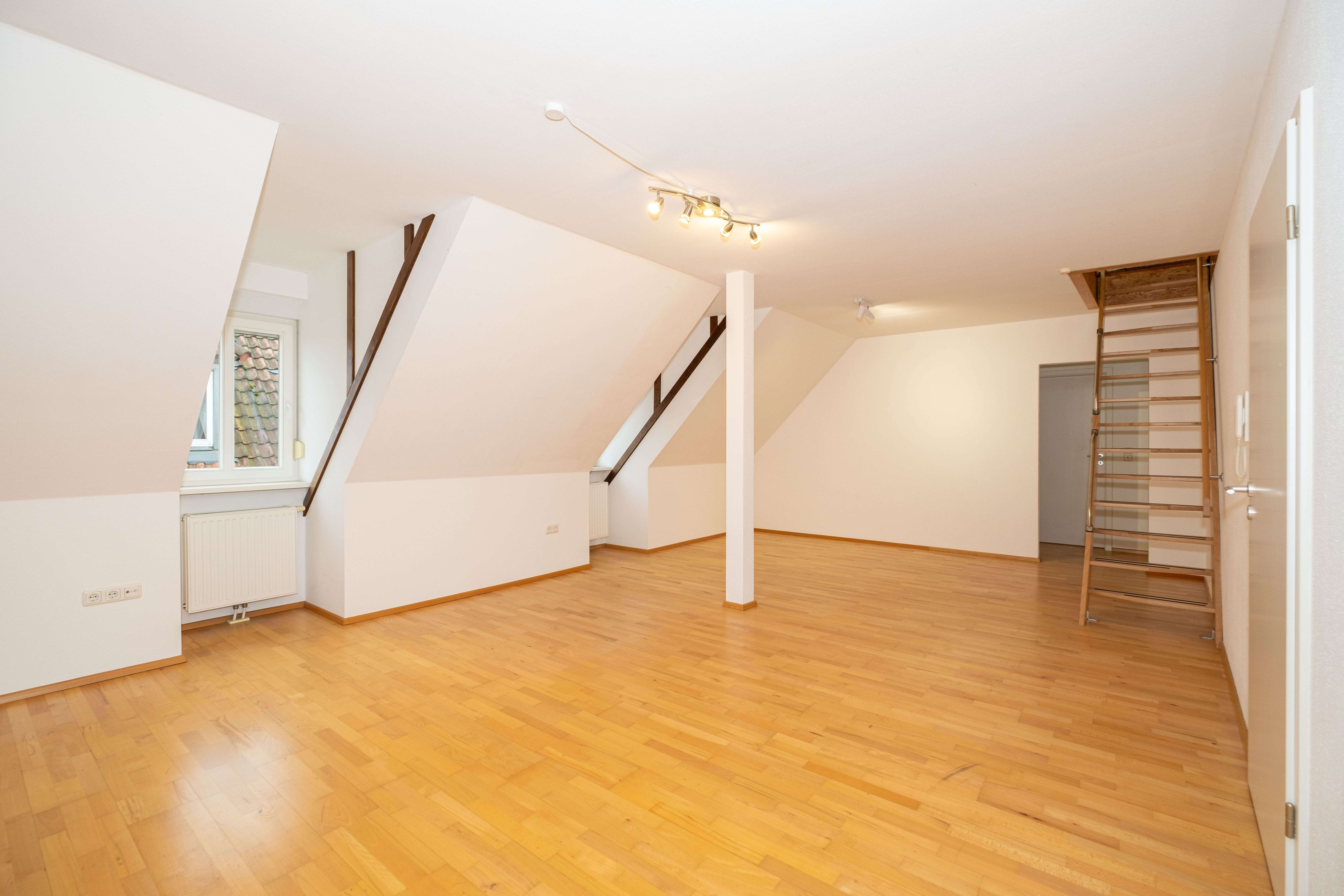 Thumbnail-Wohnung zum Kaufen in Schweinfurt 359.900,00 € 104 m²