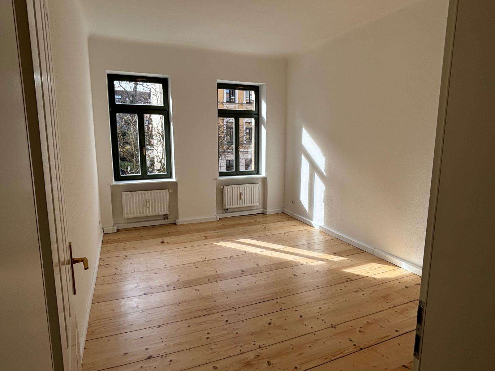 Thumbnail-Wohnung zum Kaufen in Leipzig 155.000,00 € 49.95 m²