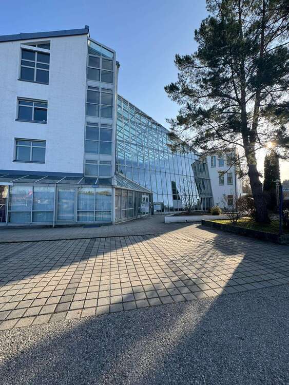 Thumbnail-Büro in Geretsried 1.995,00 € 142.33 m²
