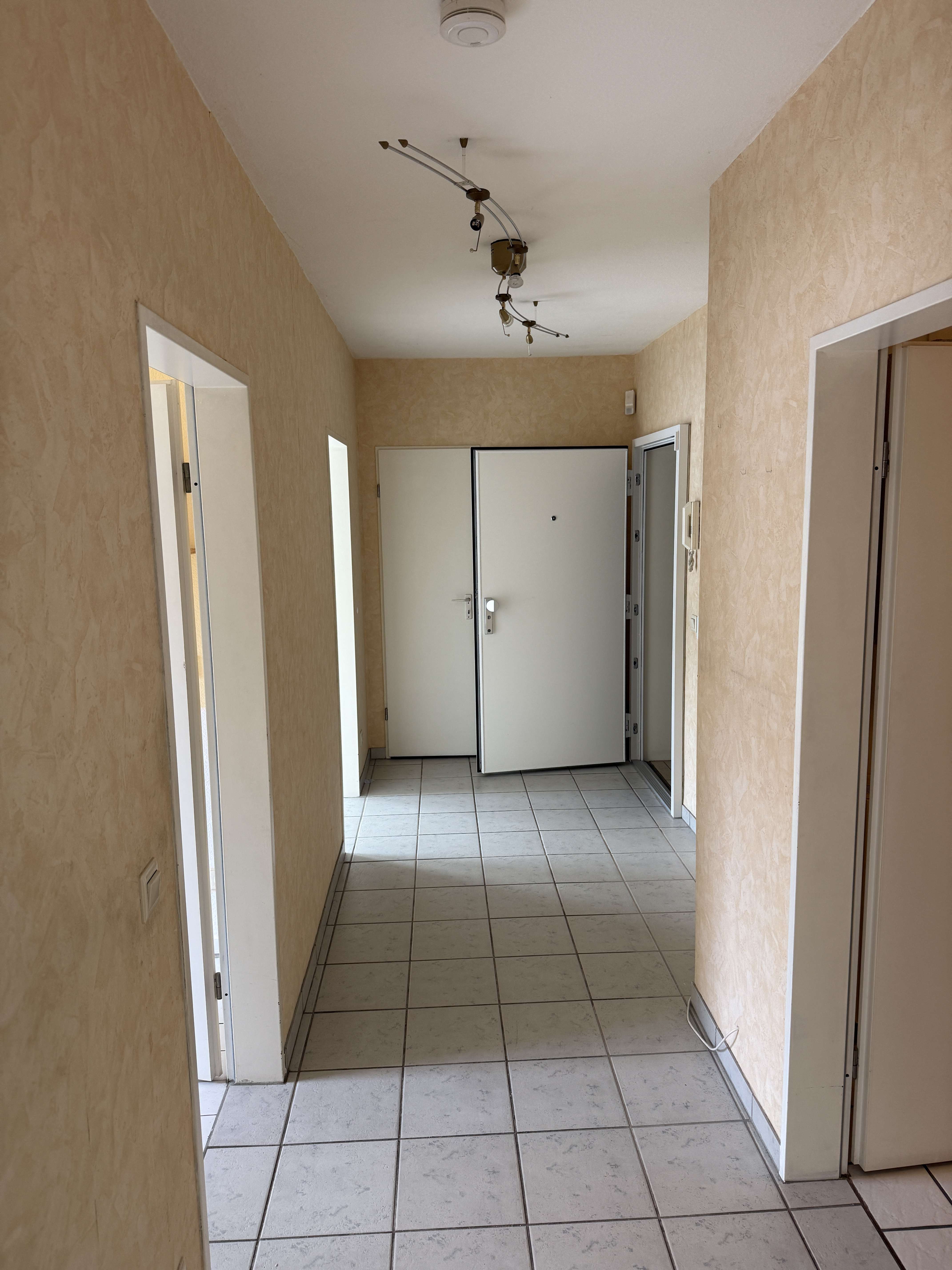 Thumbnail-Wohnung zum Mieten in Solingen 720,00 € 72 m²