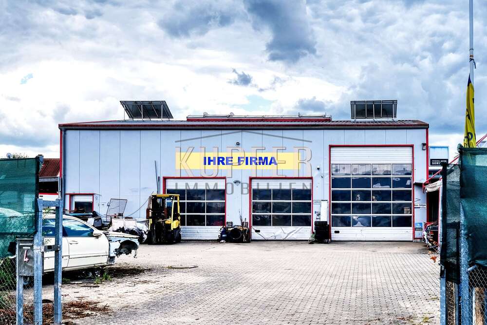 Thumbnail-Grundstück in Langensendelbach 735.000,00 € 1101 m²