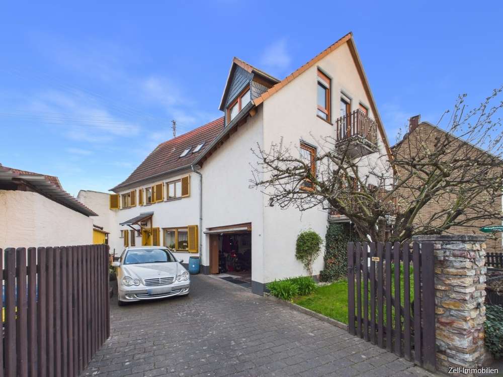 Thumbnail-Haus zum Kaufen in Oestrich-Winkel Oestrich 560.000,00 € 188 m²